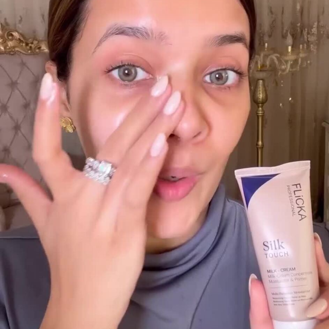 Flicka 3-in-1 Silk Touch Primer For Flawless makeup base – Hydrate, Blur pores & Perfect glowy base